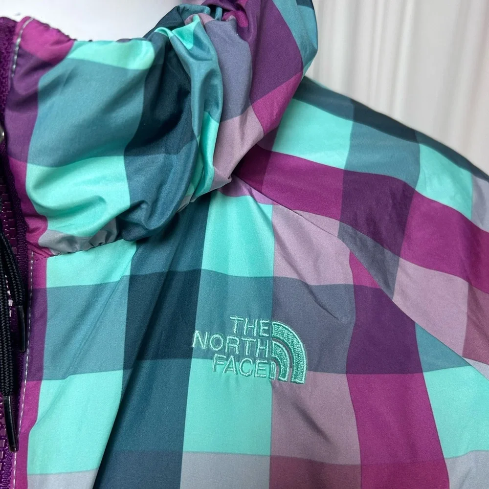 The  North face  women’s Plaid Multicolor Jacket - Picture 3 of 7